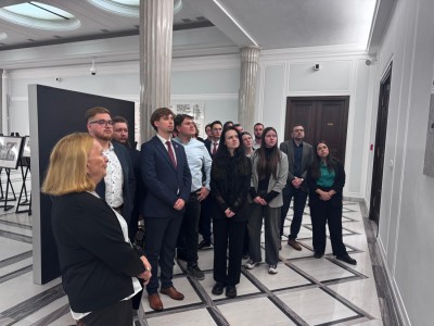 Click to zoom the picture.